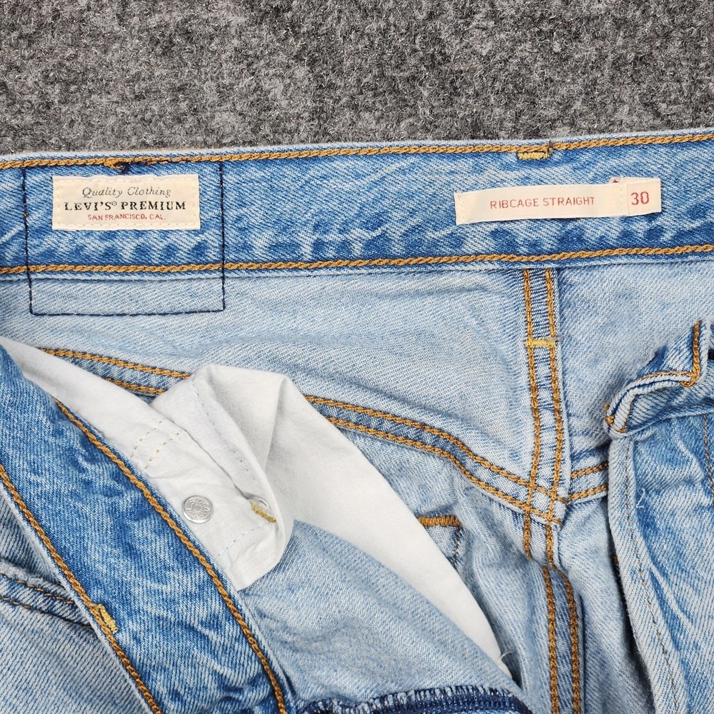 Levis Premium Ribcage Straight Jeans Womens 30x29 Light Wash High Rise Denim - Picture 3 of 10